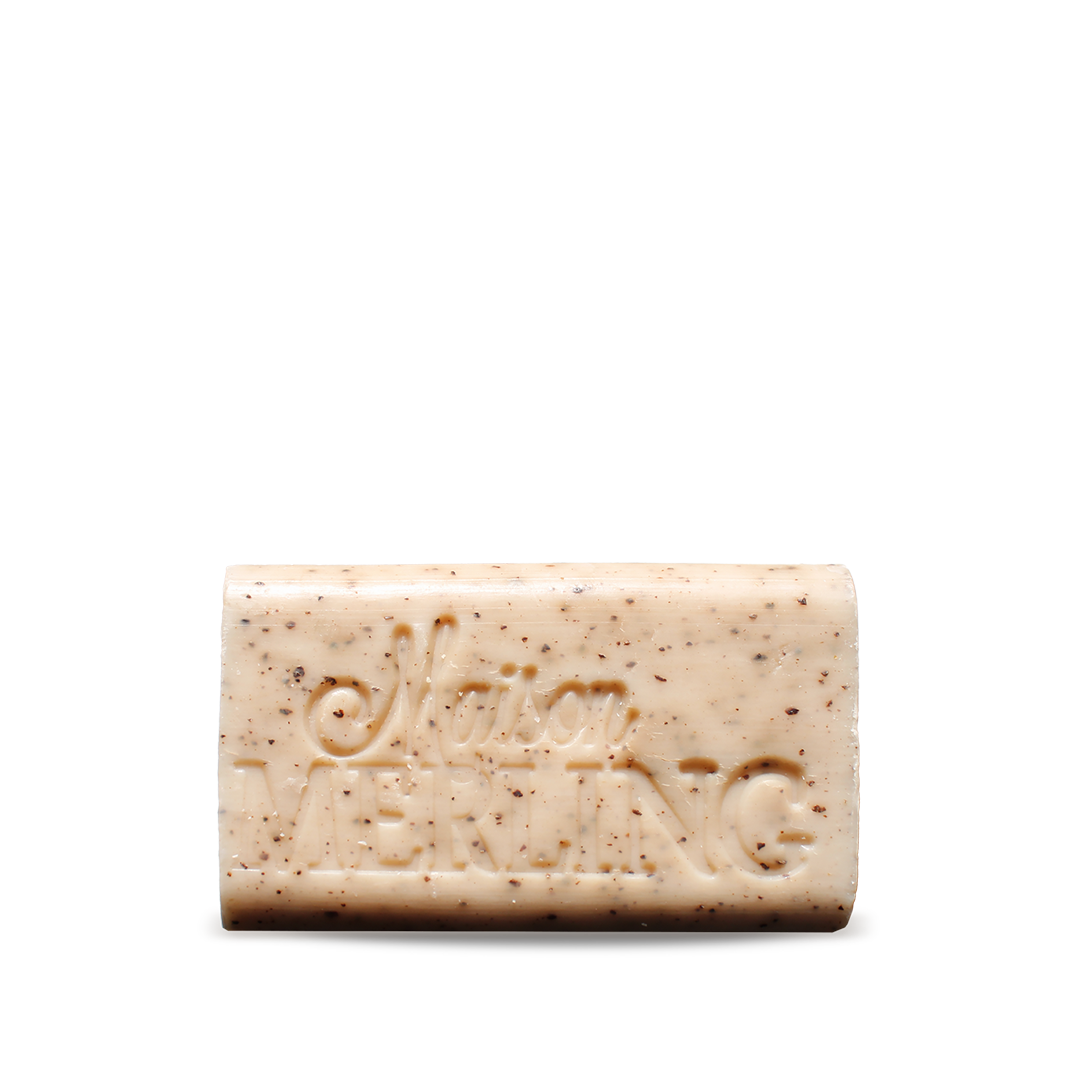 Exfoliating soap with coffee grounds by Maisonmerling